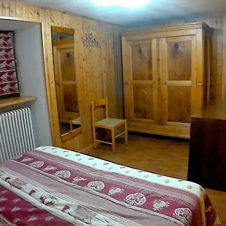 Casa Chanoux Daire La Thuile